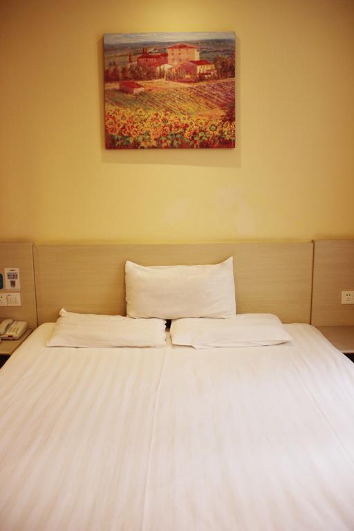 Hanting Express Shanghai Shang Nan Bagian luar foto
